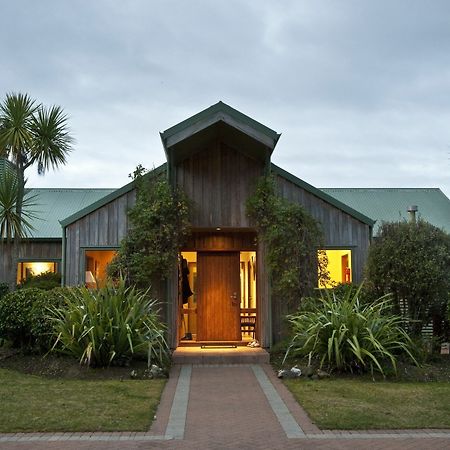 Whakaipo Lodge Таупо Екстериор снимка