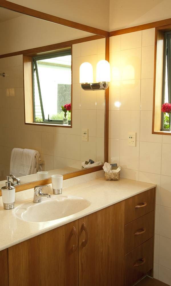 Whakaipo Lodge Таупо Екстериор снимка