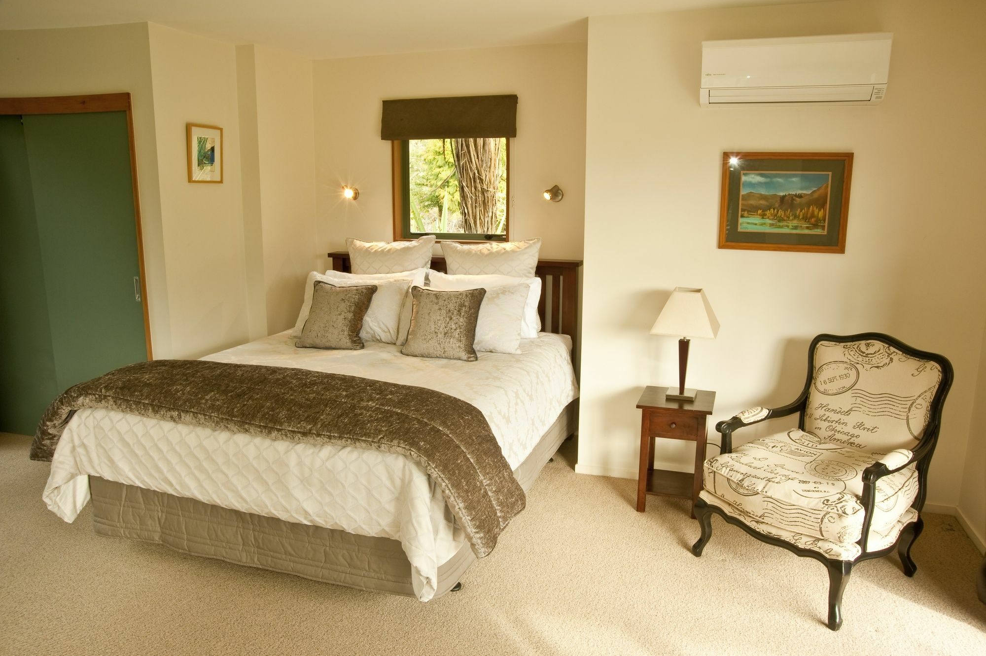 Whakaipo Lodge Таупо Екстериор снимка